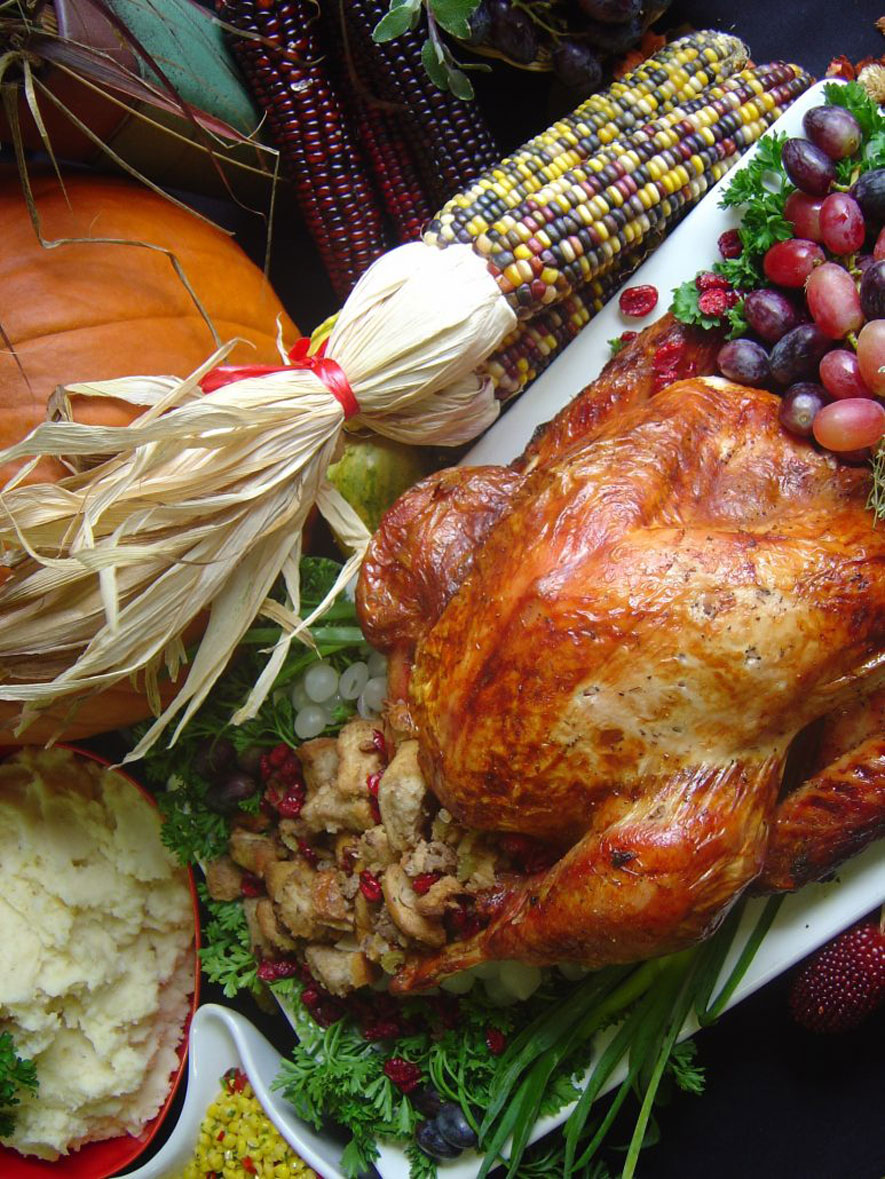 FARM FRESH MEALS FOR THE HEART OF YOUR THANKSGIVING